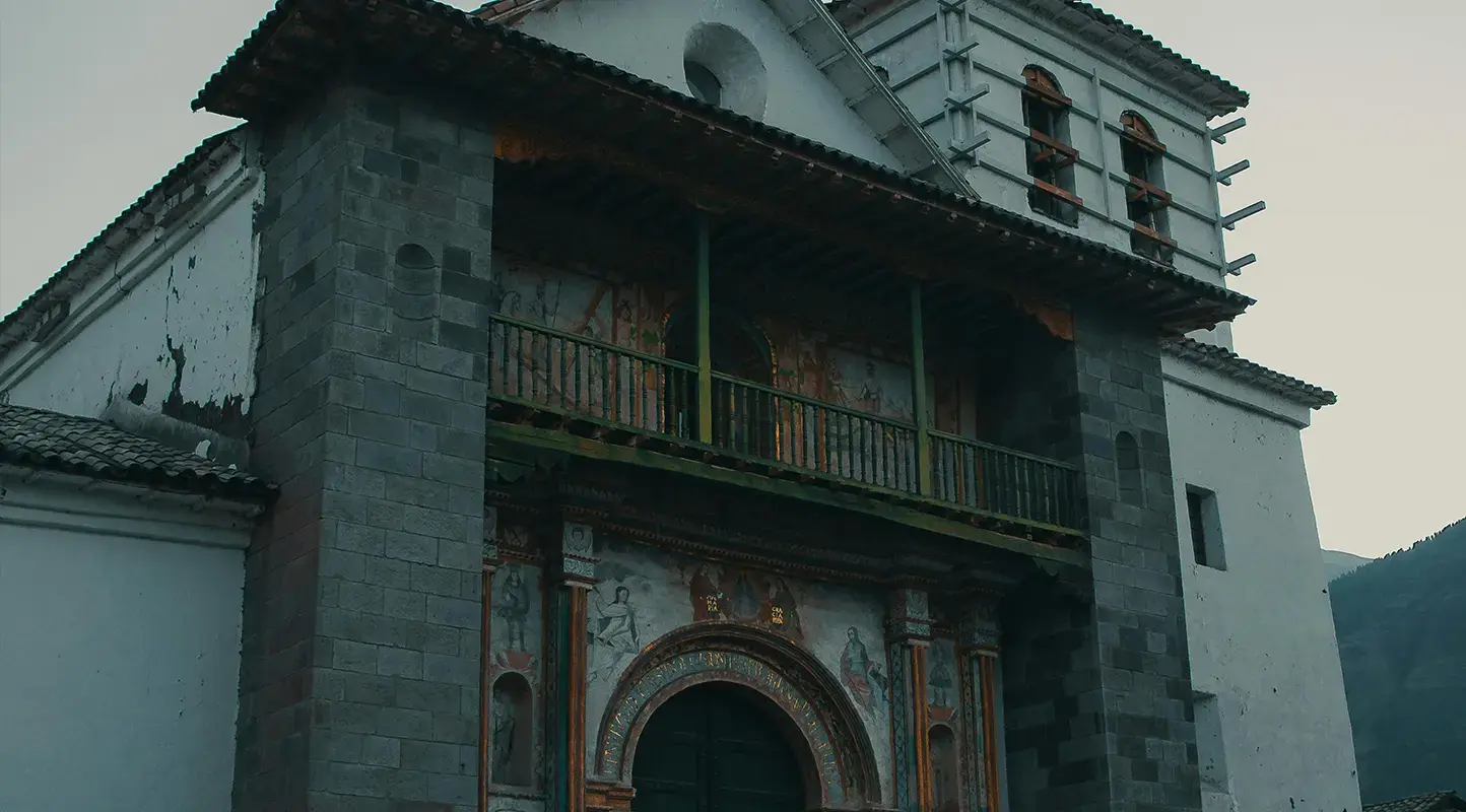 Vista del complejo arqueológico de Tipón en el Valle Sur de Cusco